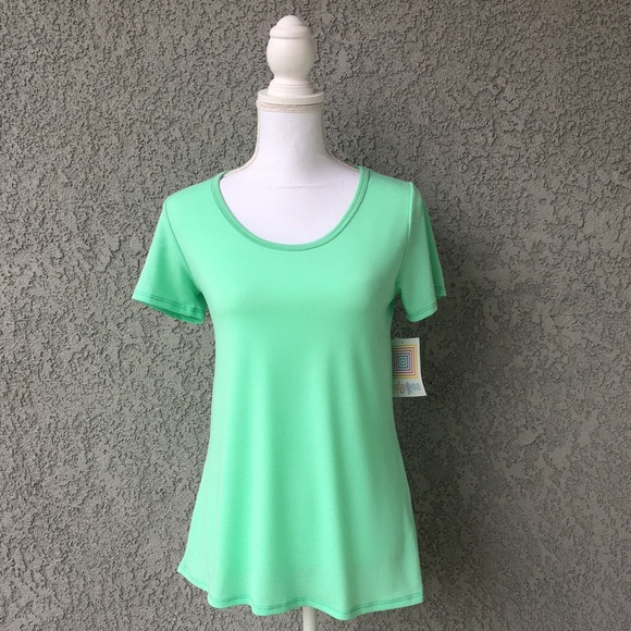 LuLaRoe Tops - LuLaRoe Classic T